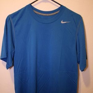 Nike Men's Dri Fit Tee Small